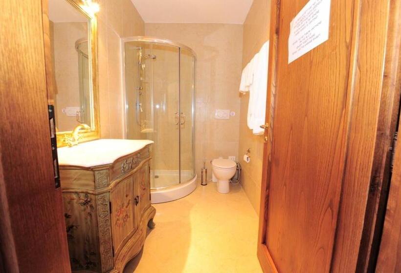 别墅: 1间卧室带游泳池, Villa Enrico Fermi