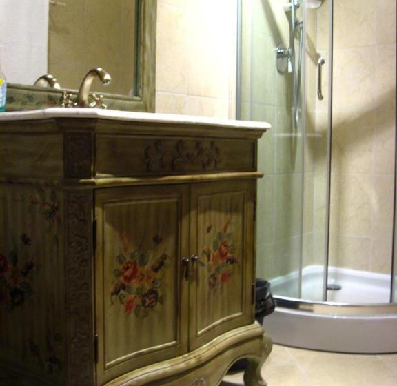 标准间, Villa Enrico Fermi