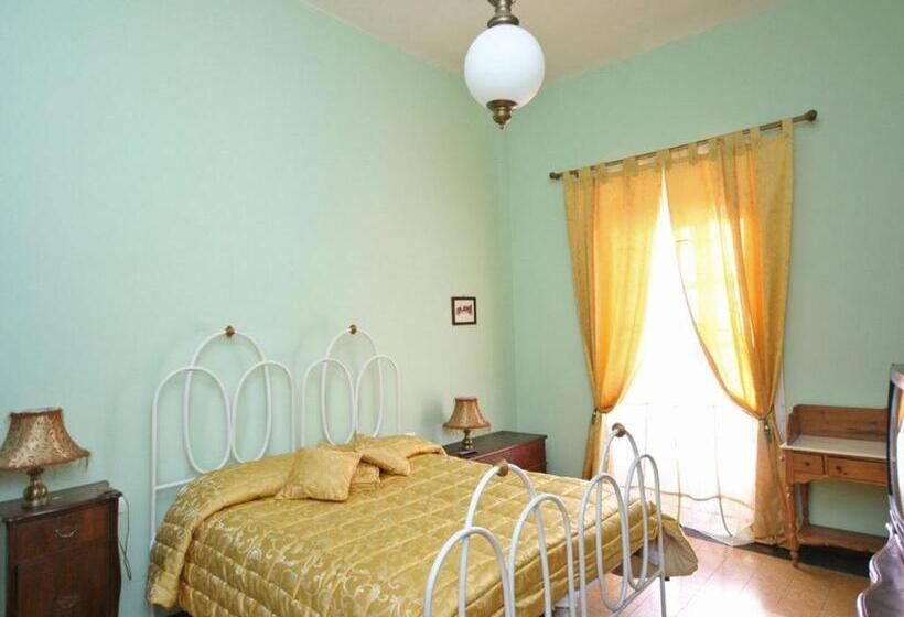 别墅: 1间卧室带游泳池, Villa Enrico Fermi