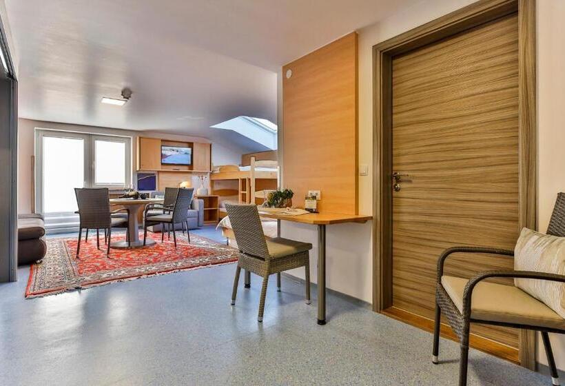 إستوديو قياسى, Jugendhotel Bachlehen Und Johanneshof