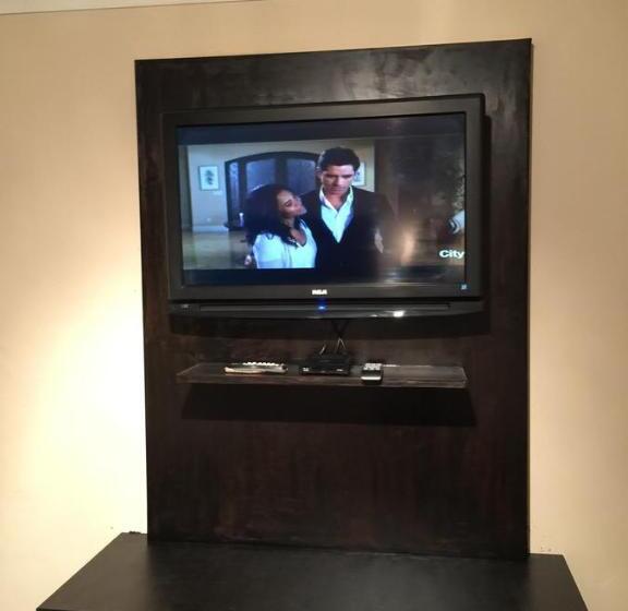 غرفة قياسية سرير كينج, Mayflower Motel