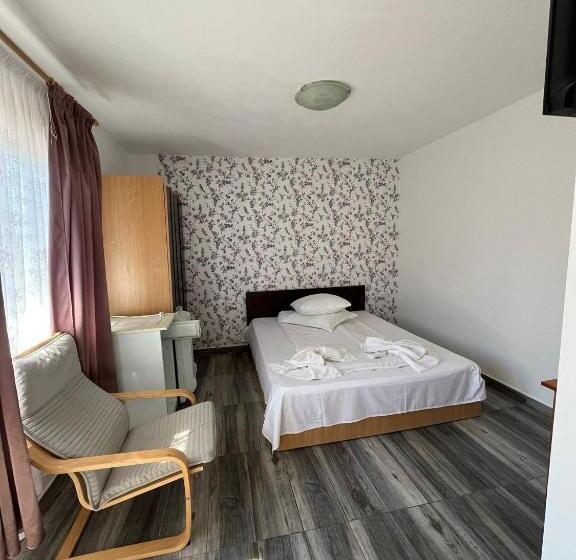 اتاق استاندارد با تراس, Casa Amalia