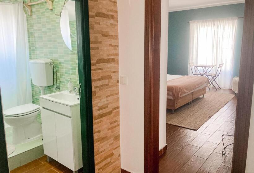 חדר סטנדרט, In My House Baleal