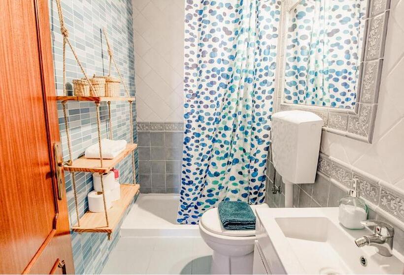 חדר סטנדרט, In My House Baleal