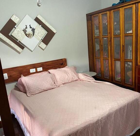 スイート（家族用）, Lara S House