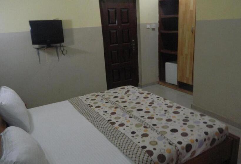 سوییت سوپریور, Neighbourhood Guest House
