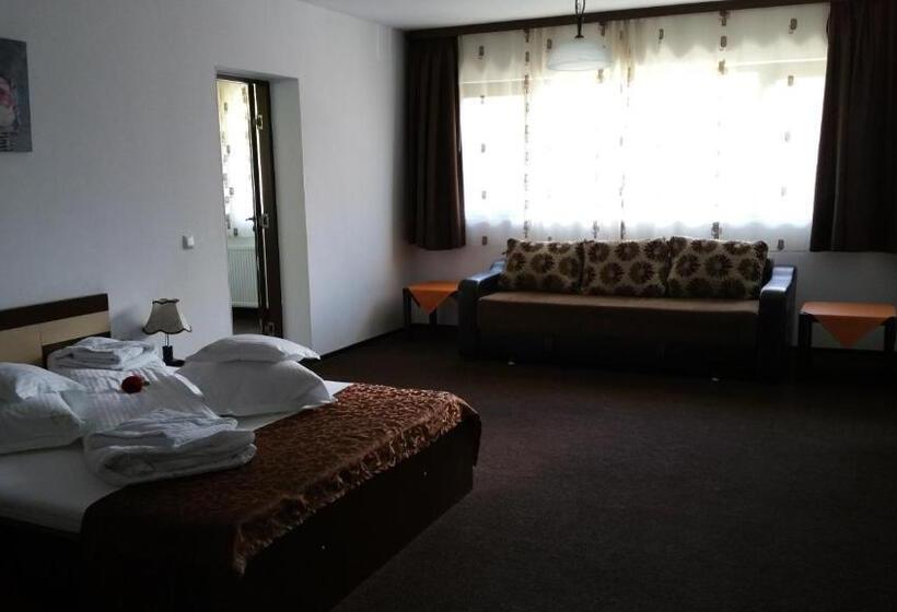 Апартаменты 1 Спальня, Rosenville