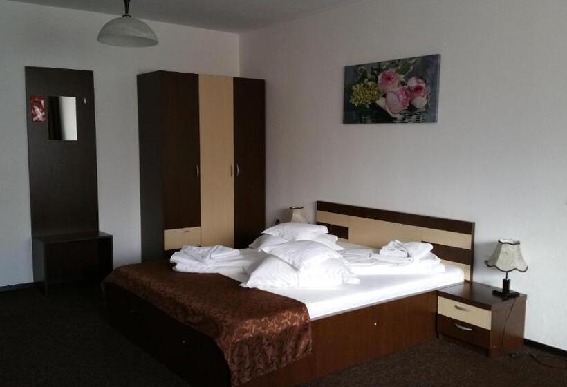 Апартаменты 1 Спальня, Rosenville