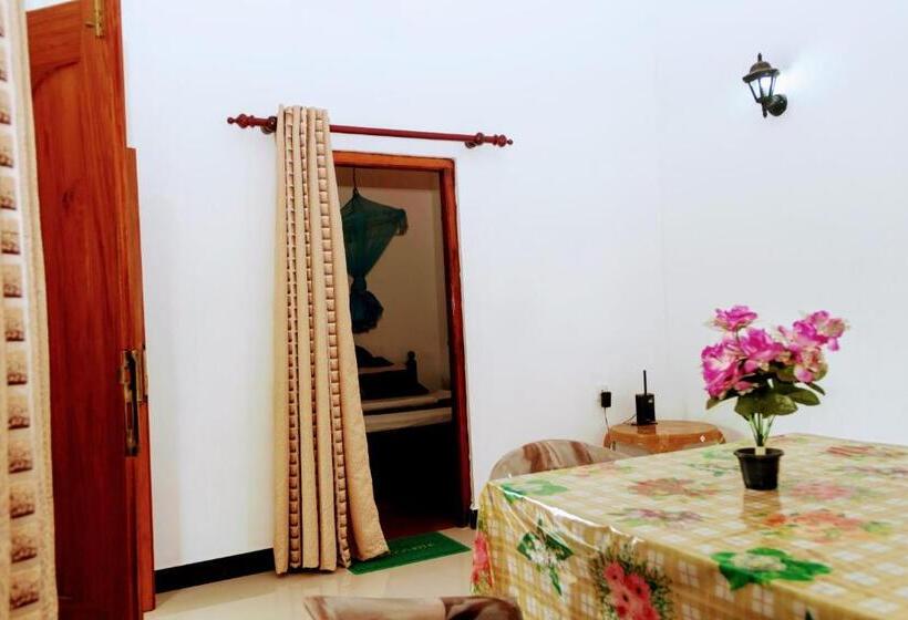 اتاق استاندارد, Wayside Mirissa