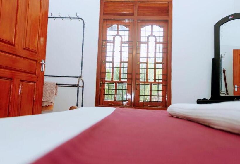 スタンダードルーム, Wayside Mirissa