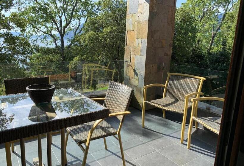Suite with lake view, Playa Grande Suites