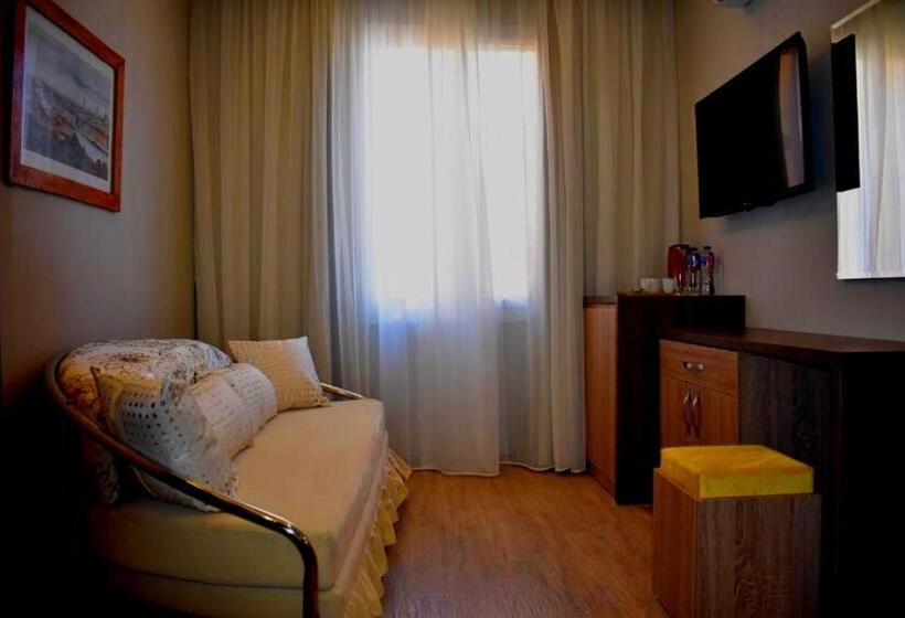 Habitació Estàndard Vista Mar Lateral, Al Dora Resort Hurghada