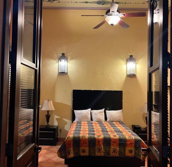 اتاق استاندارد, Alebrijes