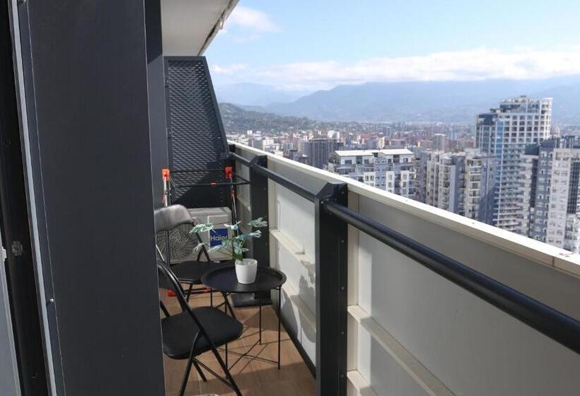 استودیوی استاندارد با چشم‌انداز دریا, Orbi City Hotel Batumi