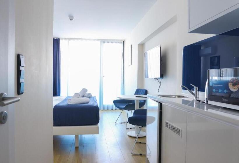 استودیوی استاندارد با چشم‌انداز دریا, Orbi City Hotel Batumi
