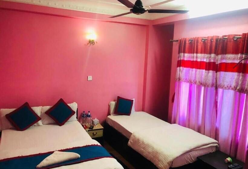 اتاق استاندارد, Chandragiri Paradise