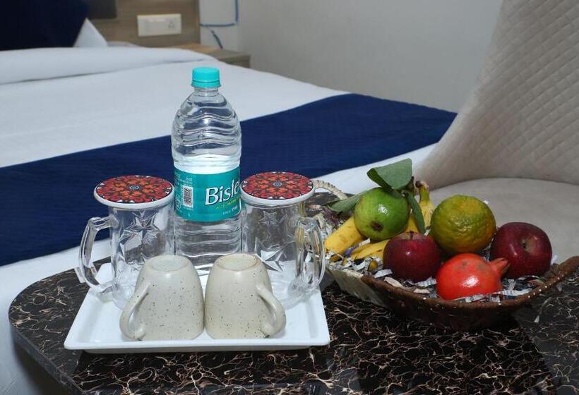 اتاق لوکس, Lyf Corporate Suites Noida Sector 19