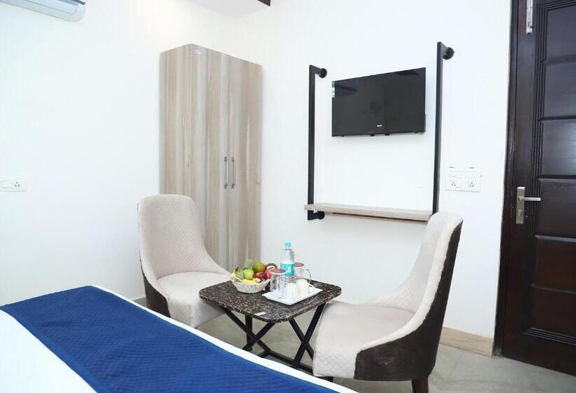 اتاق لوکس, Lyf Corporate Suites Noida Sector 19