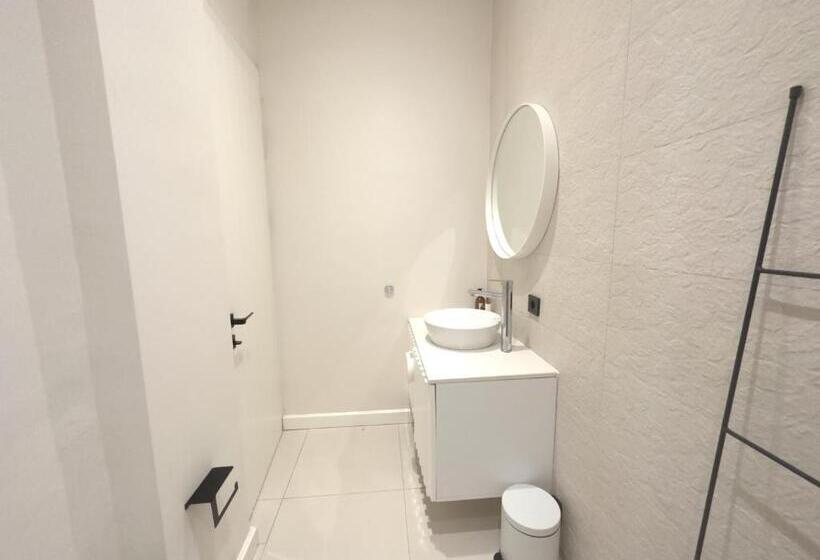 חדר סטנדרט, Mehmetbey çaka