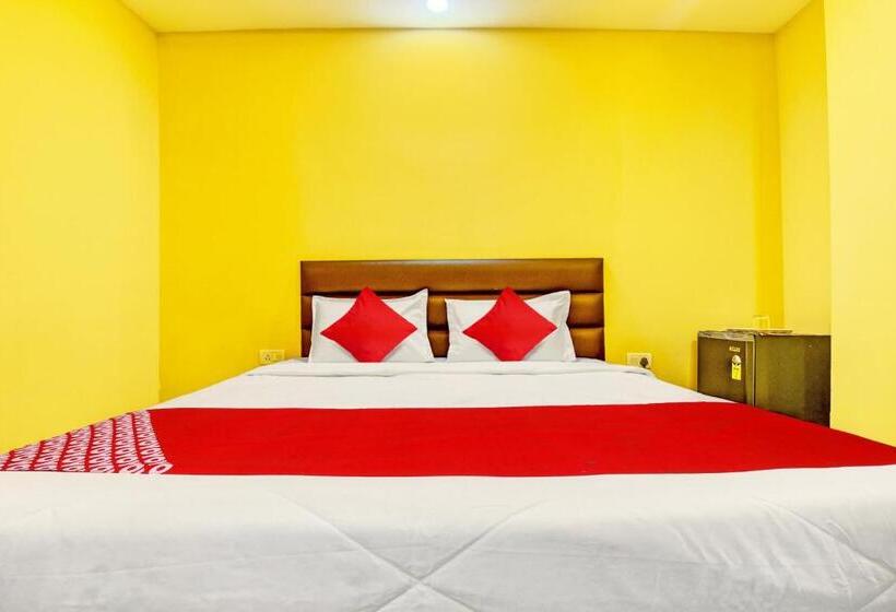豪华三人间, Oyo Flagship Peppy Guest House