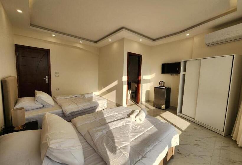 اتاق استاندارد با چشم‌انداز, Secret Of Pyramids View