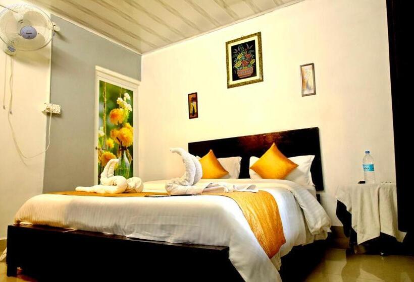 Номер Economy, The Wayside Tree House And Private Villas