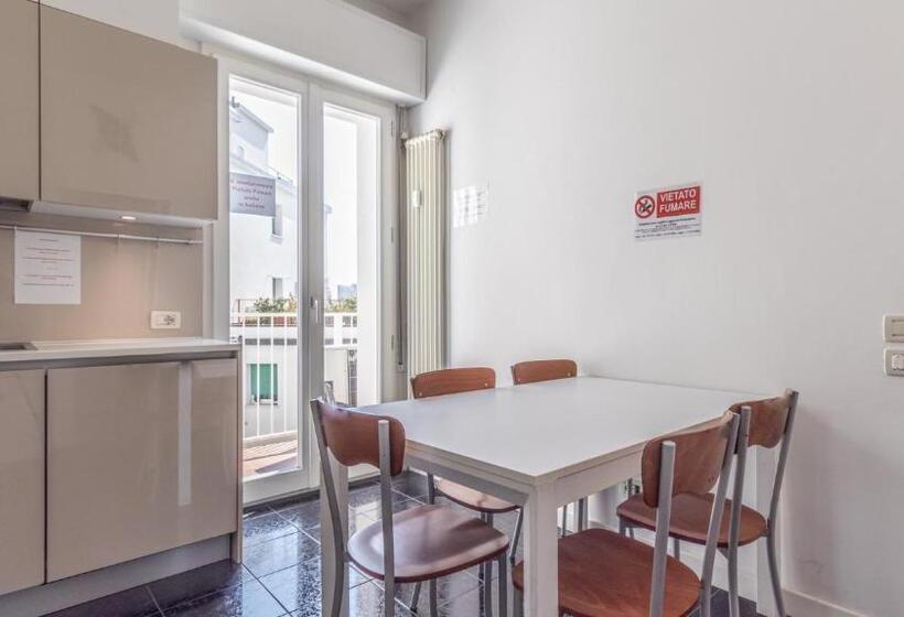 اتاق استاندارد با سرویس بهداشتی مشترک, Grand Central By Alloro Su Treno Affitti Brevi Italia