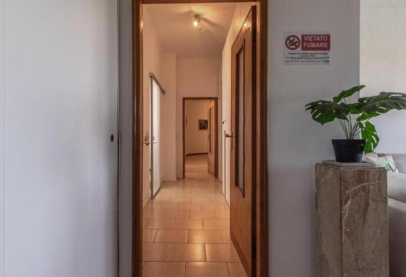 اتاق استاندارد با سرویس بهداشتی مشترک, Grand Central By Alloro Su Treno Affitti Brevi Italia