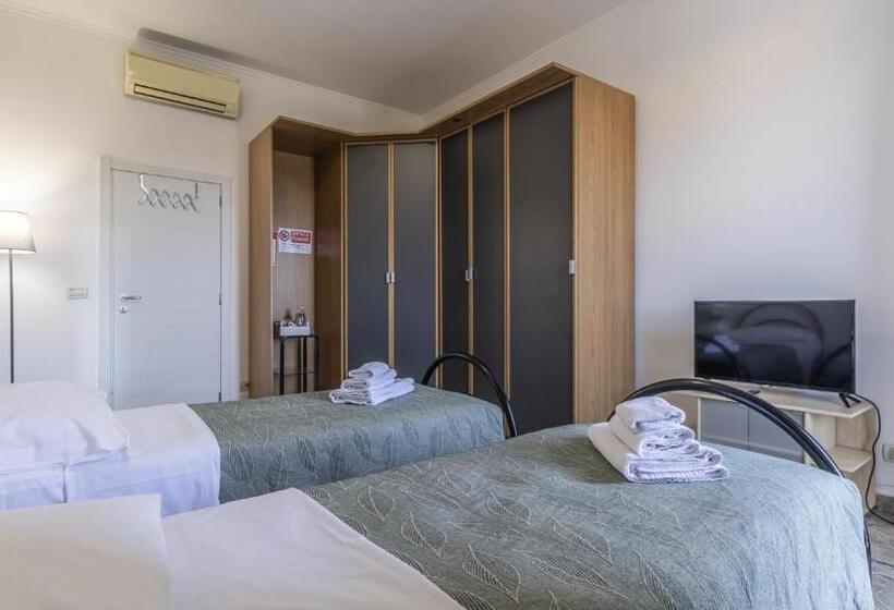 اتاق استاندارد با سرویس بهداشتی مشترک, Grand Central By Alloro Su Treno Affitti Brevi Italia