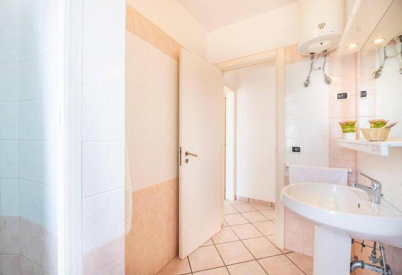 דירת חדר נוף לים, Residence Oasi Sul Mare