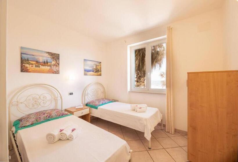 海の見える1ベッドルームアパートメント, Residence Oasi Sul Mare