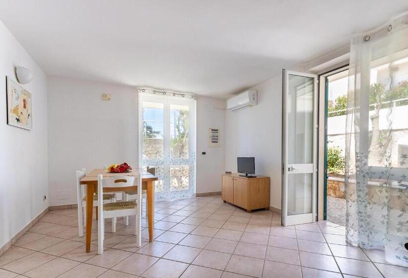 דירת שלושה חדרים, Residence Oasi Sul Mare