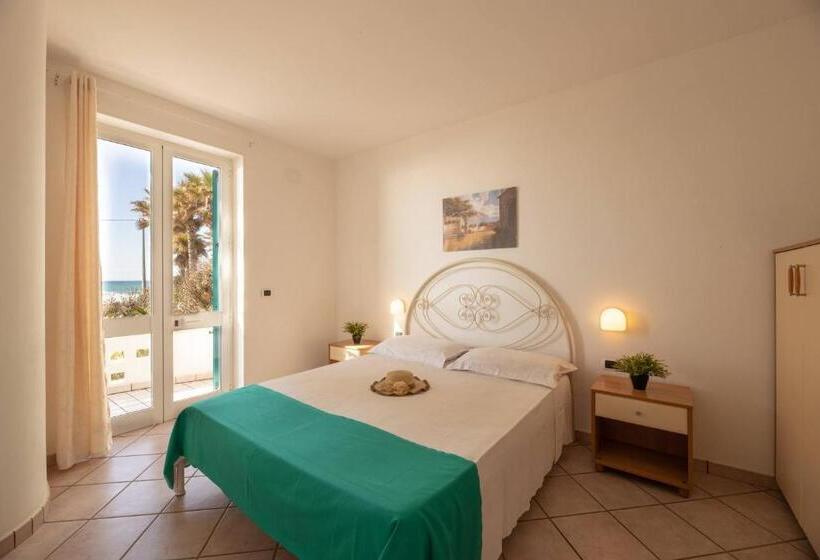 דירת חדר נוף לים, Residence Oasi Sul Mare