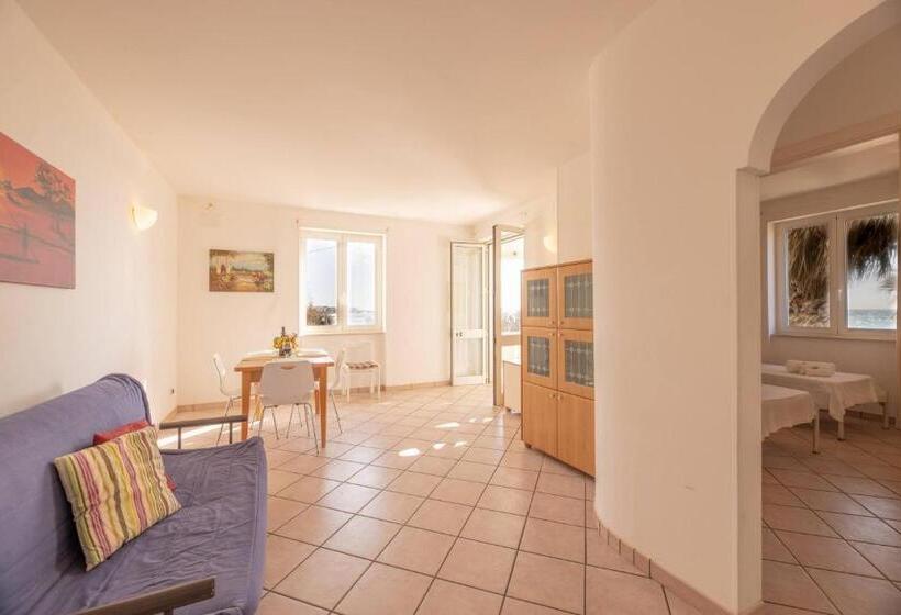 דירת חדר נוף לים, Residence Oasi Sul Mare