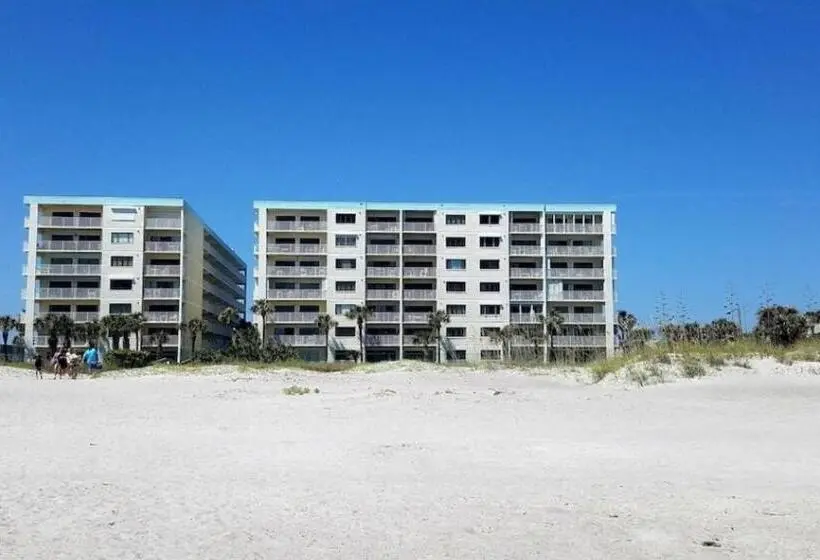 Huoneisto 1 Makuuhuone Merinäkymä, Sandcastles Condominium Complex
