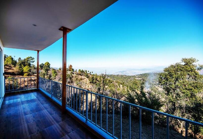 Quarto Estandar Vista Montanha, Shree Parijat Resort At Mukteshwar Hill Station With Himalayan View