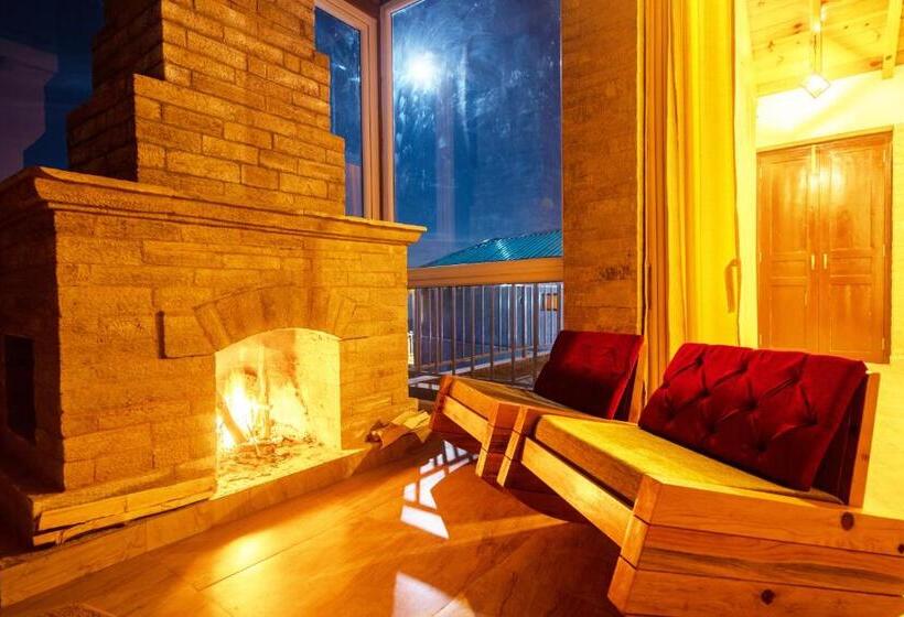 Suíte Presidencial, Shree Parijat Resort At Mukteshwar Hill Station With Himalayan View