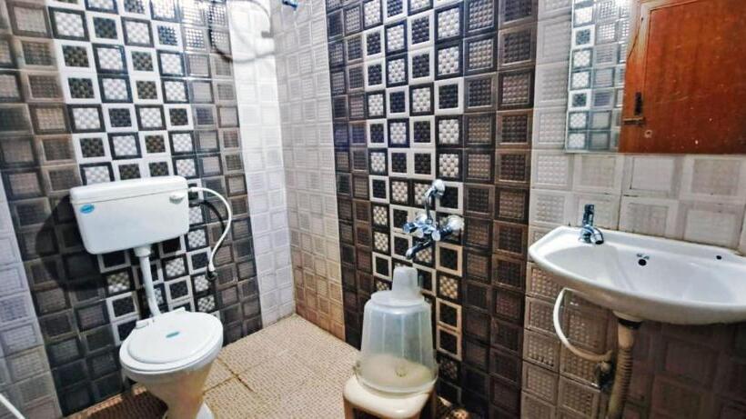 Номер Стандарт, Town Gate