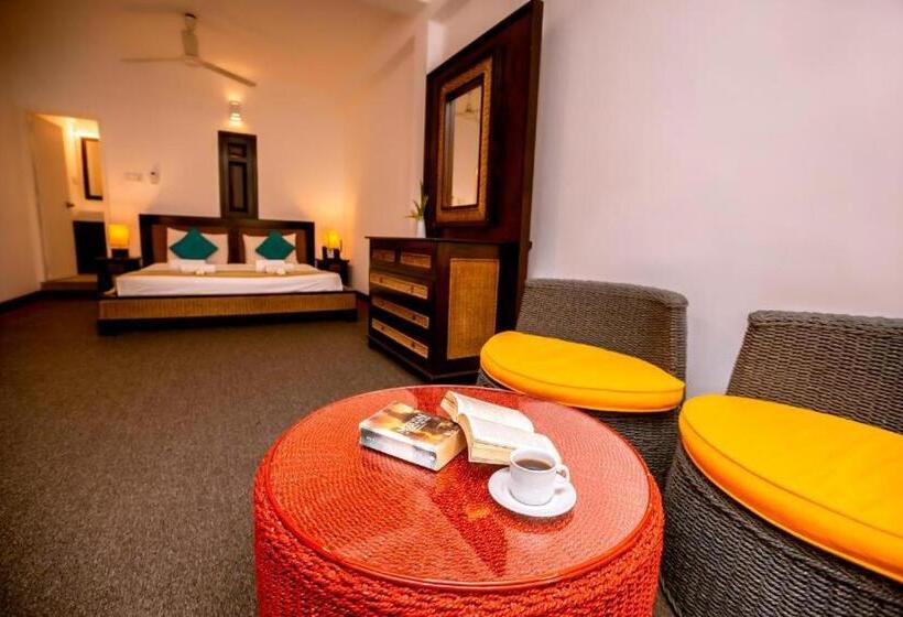 Люкс Deluxe Кровать Кинг, St.lachlan Hotel & Suites