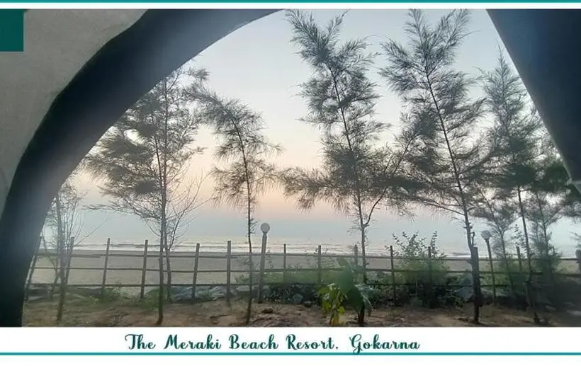 چادر با خدمات رفاهی استاندارد, The Meraki Beach Resort