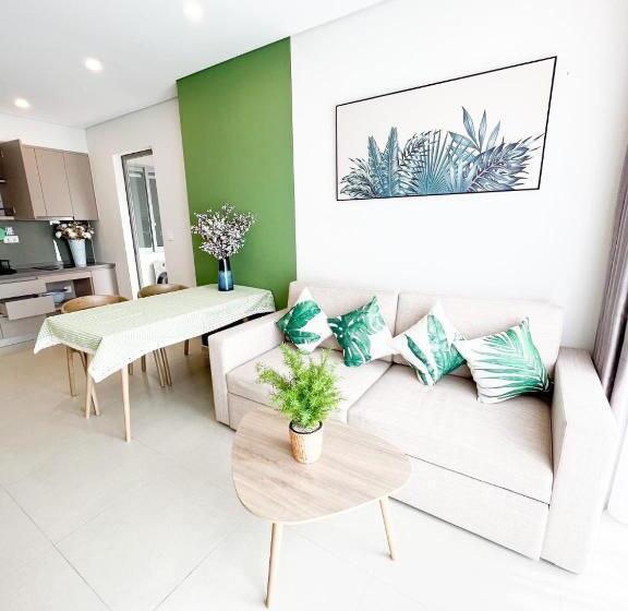 آپارتمان 1 خوابه با بالکن, The Song Luxury Apartment By Lisa House