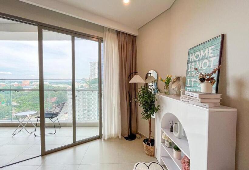 استودیو استاندارد با بالکن, The Song Luxury Apartment By Lisa House