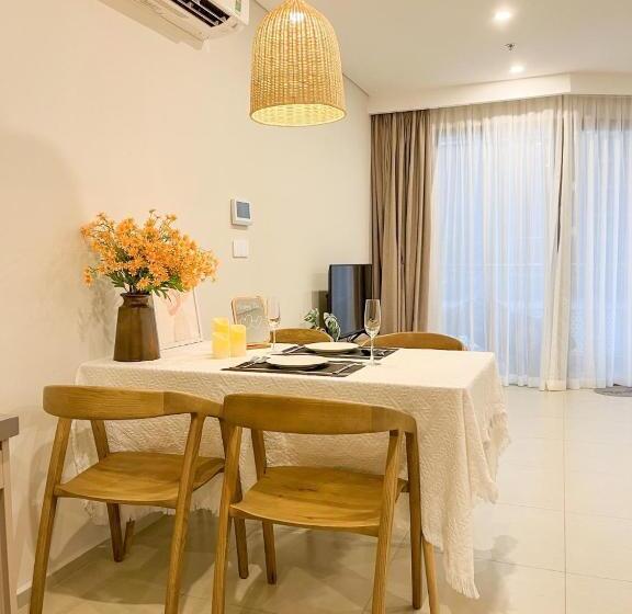 استودیو استاندارد با بالکن, The Song Luxury Apartment By Lisa House