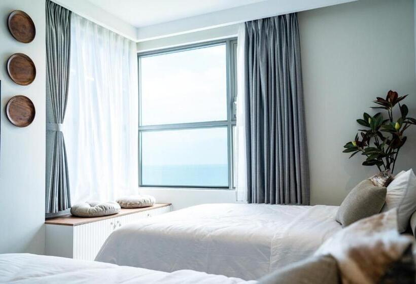 آپارتمان 1 خوابه با چشمانداز دریا, The Song Luxury Apartment By Lisa House