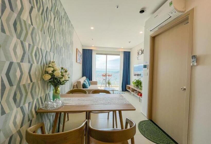 آپارتمان 1 خوابه با بالکن, The Song Luxury Apartment By Lisa House