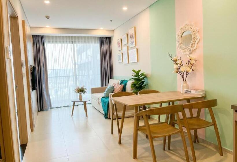 آپارتمان 2 خوابه, The Song Luxury Apartment By Lisa House