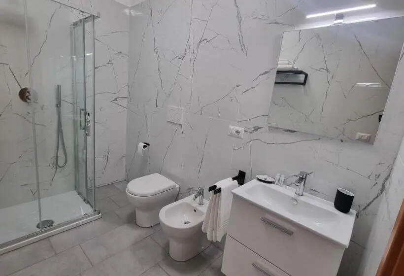 اتاق لوکس, B&b Estia Domus