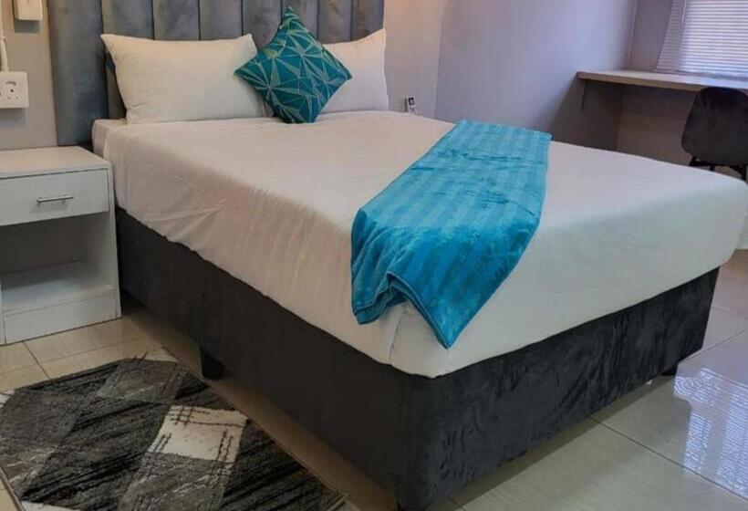 חדר דלוקס, Early Bird B&b