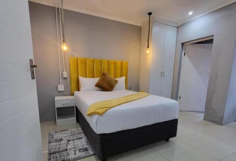 חדר דלוקס, Early Bird B&b