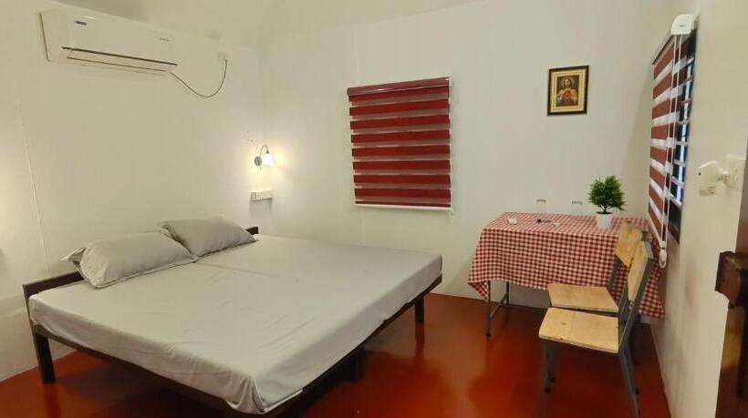 스탠다드 발코니 룸, Coastal Cabana Marari